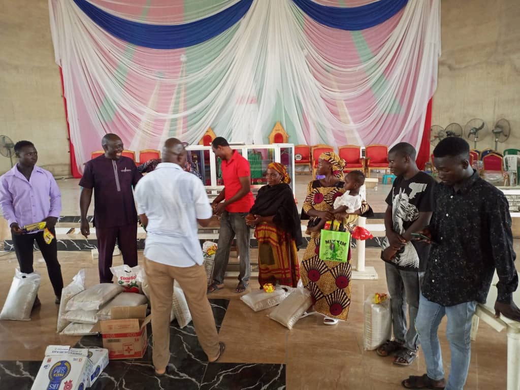 Food Relief Distribution to Wurkun & Karinjo Conflict Survivors photo 4